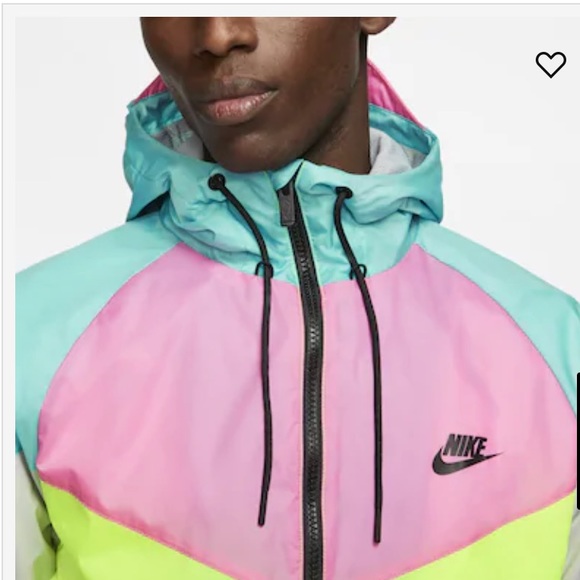 Nike Amplify Windrunner Windbreaker 